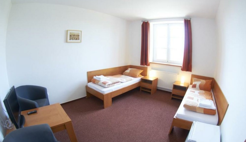 Penzion Na Stavidle Uherské Hradiště - Dvoulůžkový pokoj standart - oddělená lůžka